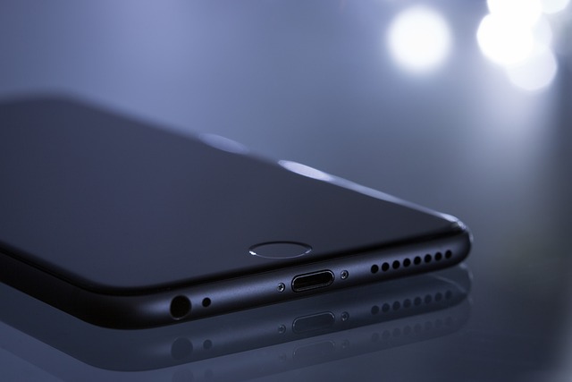 Kodėl verta rinktis profesionalų „iPhone“ remontą?